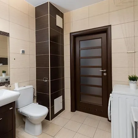 Apartament Z Bezplatnym Parkingiem I Bezplatnym Wifi Apartment Krakow