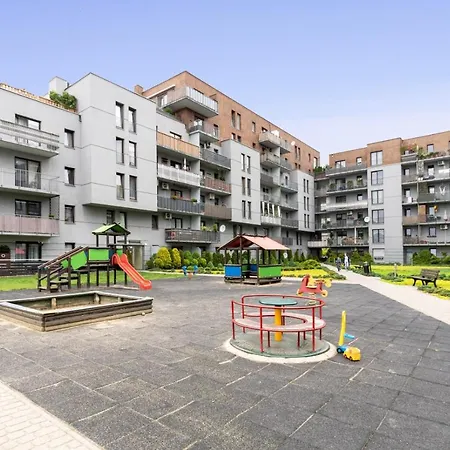 Apartament Z Bezplatnym Parkingiem I Bezplatnym Wifi Apartment